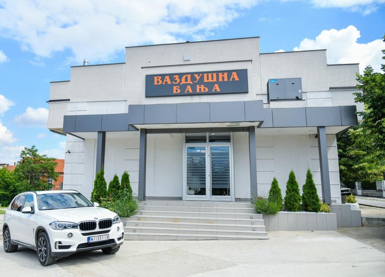 מלון Ni Vazdusna Banja מראה חיצוני תמונה