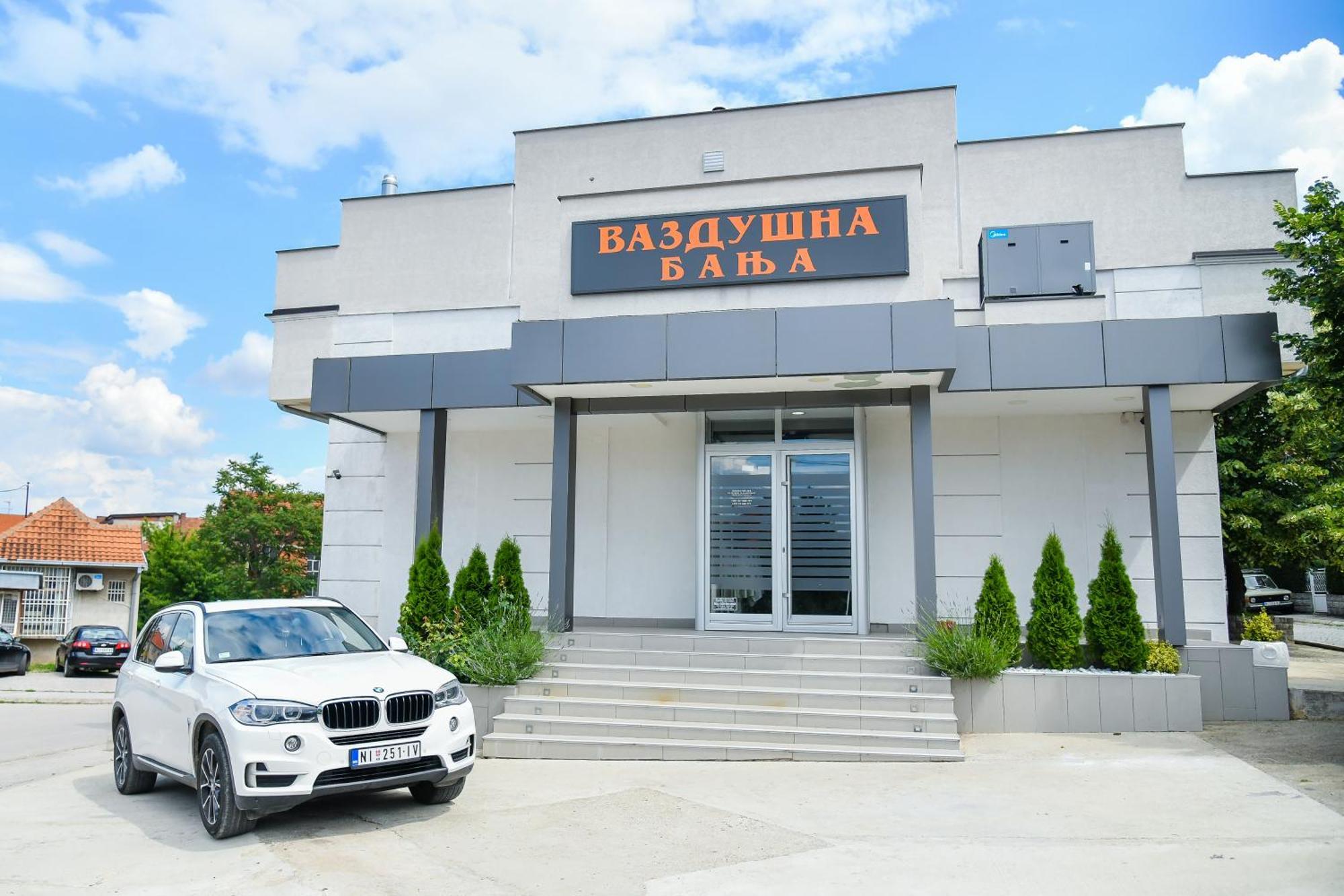 מלון Ni Vazdusna Banja מראה חיצוני תמונה